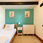 Wilsons - Cosy Based In The District 度假居