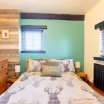 Wilsons - Cosy Based In The District * Camerton (Cumbria)