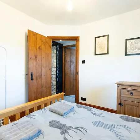 Vakantiehuis Wilsons - Cosy Based In The District *