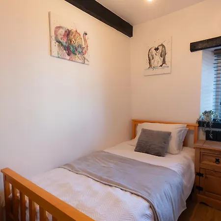 Casa de Férias Wilsons - Cosy Based In The District